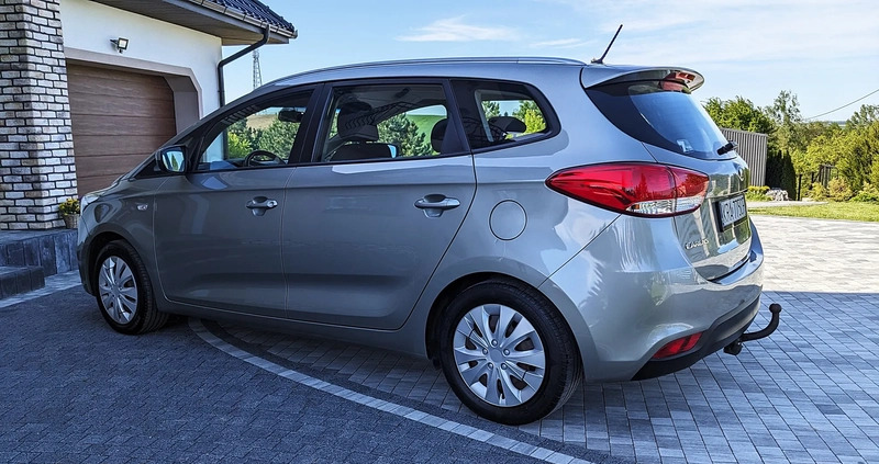 Kia Carens cena 40900 przebieg: 111000, rok produkcji 2013 z Słomniki małe 211